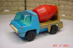 Play Art Cement Truck Blue Tan Red Hong Kong 1/64 j1277 - Picture 1 of 7