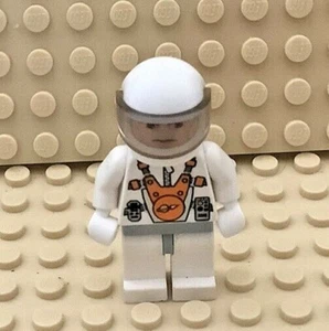 Lego Mini Figure Space Mars Mission MINIFIGURE, REALISTIC FACE - Picture 1 of 2