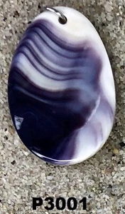 P3001 Wampum Pendant. 1.5” x 1” - Picture 1 of 3