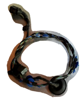 2004-2010 Porsche Cayenne Door Lock Harness Front Left Driver Side used oem - Image 1 of 4