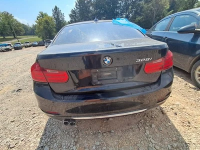 Used Deck Lid fits: 2014 Bmw 328I Sdn w/rear view camera Grade A Foto 1 de 4
