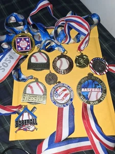 Lote de 10 Medallas de Béisbol Juvenil Premios Trofeos - Juego Torneo Equipo Deportivo - Imagen 1 de 2