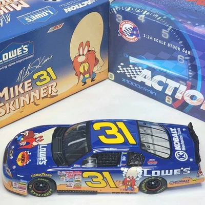 Mike Skinner 2001 Acción #31 Lowe's Looney Tunes Chevy Monte Carlo 1/24 Diecast  Foto 1 de 4