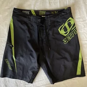 JETPILOT MEN'S BOARD SHORTS SWIM TRUNKS BLACK SIZE 36 Removable Liner 3N1 - Picture 1 of 9