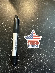 Trump 2024 Vinyl Sticker Star Red White Blue - Picture 1 of 1