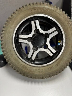 1 Permobil 3.00-8 PR1MO Powertrax Ruedas Motrices Neumáticos Llantas Bujes Silla (4) Foto 1 de 4