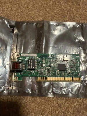 Adaptador de red de escritorio Intel PWLA8391GTBLK PRO/1000 GT Foto 1 de 2