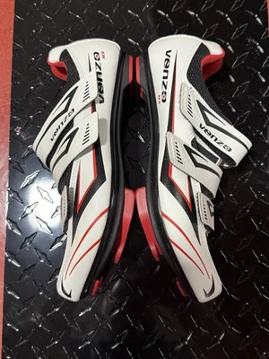 Велосипедные туфли Venzo мужские США 8 / женские 9,5 - Изображение 1 из 4