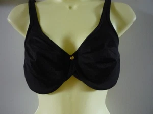 LILYETTE BRA --SZ 36C---3 HOOK BACK- UNDERWIRE-- BLACK--NO PADDING - Picture 1 of 3