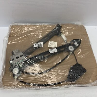 Window regulator without motor Volkswagen Passat 09-12 CC/CC 3C 3C8837461J - Image 1 of 2