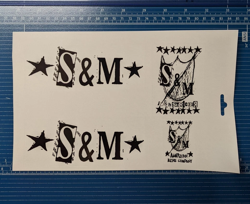 Juego de calcomanías S&M Bikes Stricker BMX. Foto 1 de 1