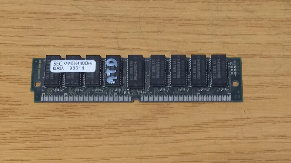 72PIN 16Mb KMM5364103CK-6 SIMM Memory - Image 1 of 1