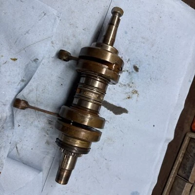 1980 Kawasaki 4/6 LTD Invader Vintage snowmobile Crank Core Foto 1 de 4