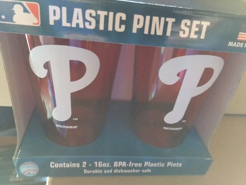 Philadelphia Phillies 16 oz Pint Glasses~MLB   New Cover