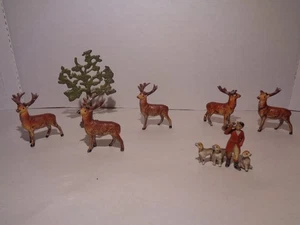 VINTAGE DIECAST LEAD BRITAINS.REINDEER,TREE AND FOX HUNT SCENE! UNCOMMON? - Picture 1 of 14