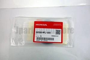 Genuine Honda badge L product 64508-MFL-000 - Picture 1 of 2
