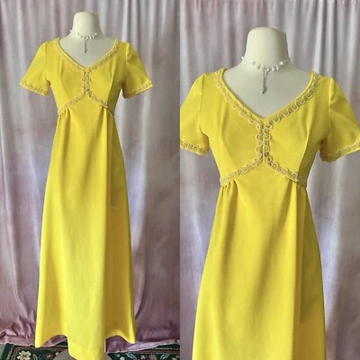 Vestido Imperio Vintage Años 70 Pequeño Amarillo Maxi Encaje Perla Cuentas Formal Baile de graduación Primavera Foto 1 de 4