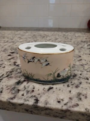 Vintage Asian MCM Porcelain Birds Gold Toothbrush Holder I W Rice & Co Japan - Изображение 1 из 4