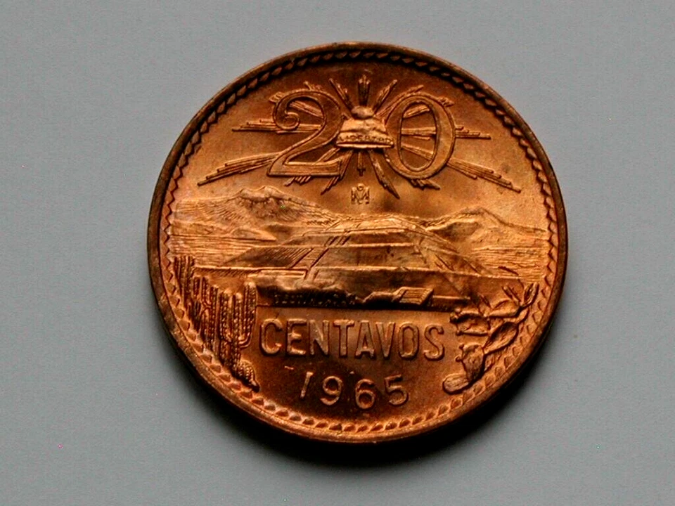 Moneda de 20 centavos México 1965 con variedad indocumentada "punto elevado por encima de la fecha" Foto 1 de 2