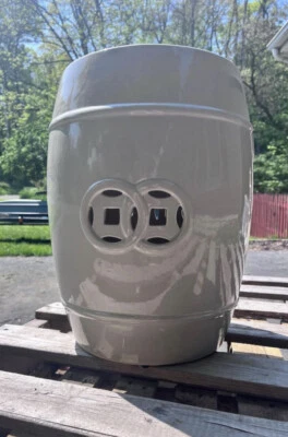 Taburete de cerámica asiático blanco roto silla decorativa vintage QVC - raro Foto 1 de 4