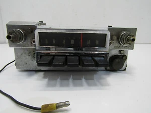 OLD VINTAGE ORIGINAL FORD CAR TRUCK DASH RADIO - Picture 1 of 4