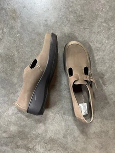 Easy Spirit Women’s Light Camel Leather Mary Jane Style Shoes Size 8 1/2 - Picture 1 of 8
