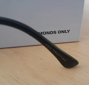 Red Prestige Sonnenbrille - Bild 1 von 4