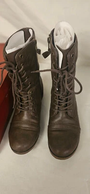 Faded Glory Boots Womens Sz 7 1/2 Brown Zipper Woman's Combat Boots - Image 1 of 4
