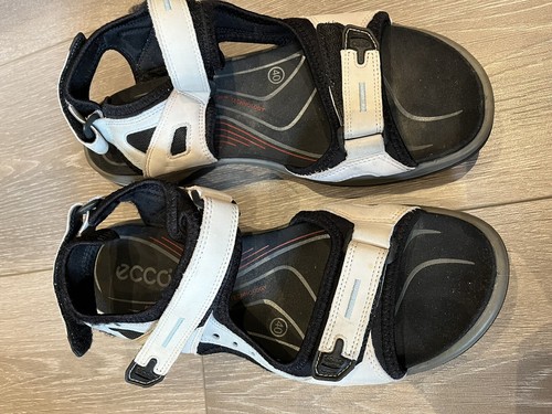 Sandali da donna Ecco Yucatan taglia 40 US 9 9 5 escursionismo sportivo outdoor beige pelle