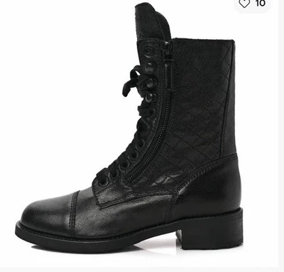 Chanel Botas de Combate Acolchadas Piel de Oveja CC Altas con Cordones Talla 35.5/5.5 Negras Foto 1 de 4