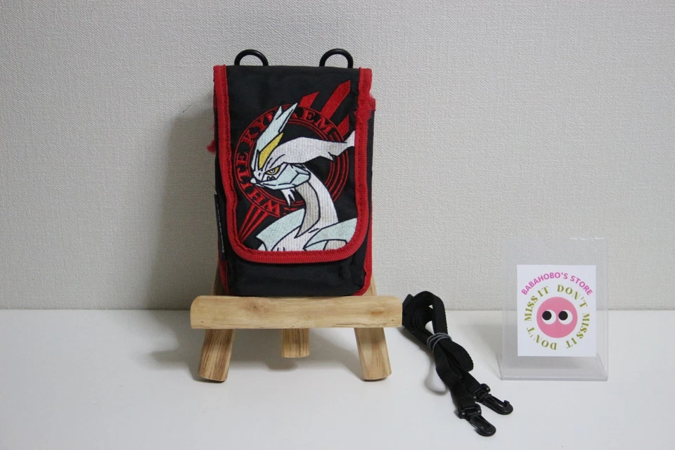 Bolsa de transporte Pokemon branca Kyurem - Vermelha / Preta para Nintendo 3DS do Japão - Imagem 1 de 4