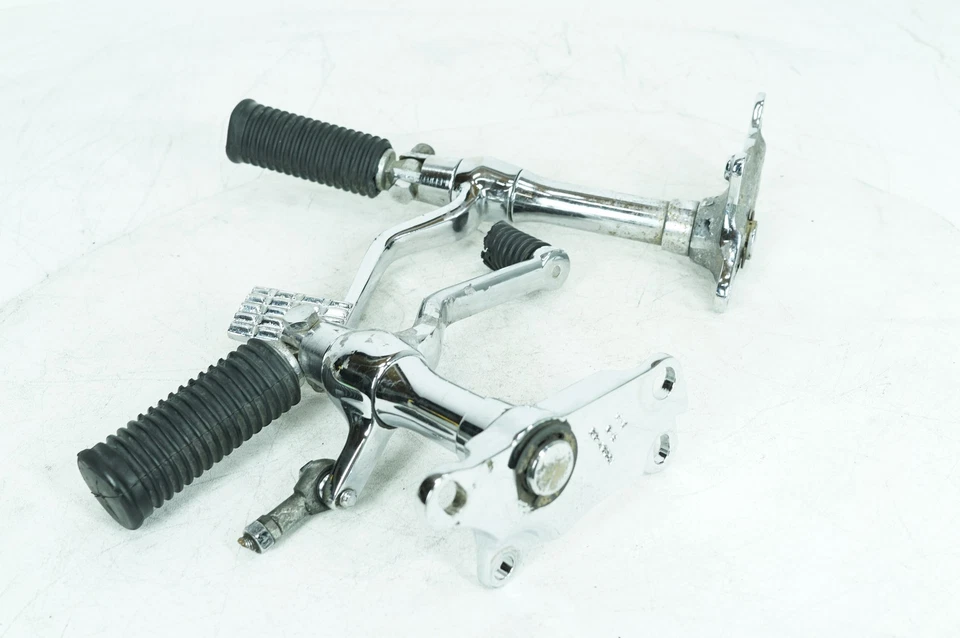 Harley Sportster XL1200 C 1998 personalizada OEM pie izquierdo derecho clavijas de control de freno Foto 1 de 4