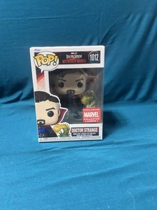 Funko Pop Doctor Strange #1012 + Protector exclusivo de MCC - Imagen 1 de 6