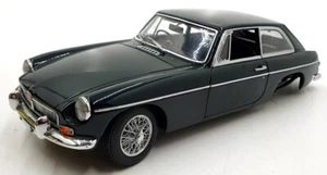 Autoart 1/18 Scale 76602 - 1969 MGB GT Coupe MkII Green With Display Case - Picture 1 of 6