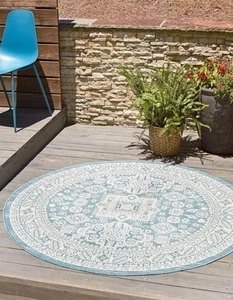 Outdoor Aztec Collection Area Rug - Chalca (5' 3" Round, Aqua/ Ivory) - Picture 1 of 6