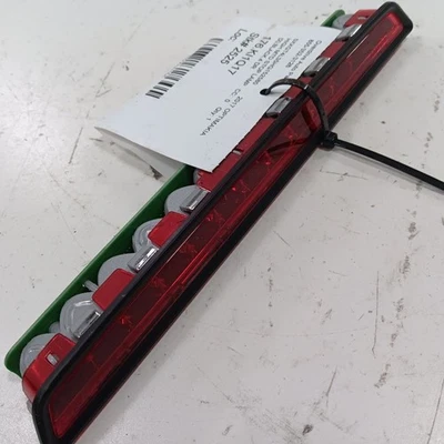 Kia Optima High Mount Tail Lamp Third 3rd Brake Light  2018 2017 2016 - Image 1 of 4