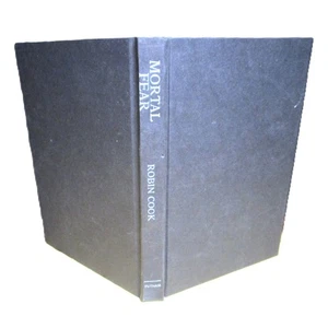 Mortal Fear by Robin Cook 1988 Hardcover Medical Thriller Vintage Fiction - Picture 1 of 3