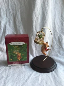 2000 Hallmark Keepsake Ornament “Mischievous Kittens” 2nd In Series- F - Picture 1 of 4