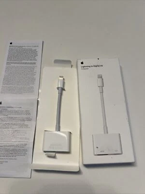 Apple Lightning Digital AV Adapter HDMI To iPhone iPad MD826AM/A-Genuine - Image 1 of 2