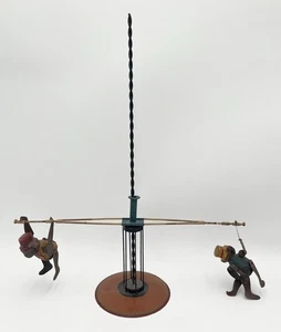 Giocattolo di latta vintage Dept 56 circo scimmia spirale cinetica gravità spinner - Foto 1 di 10
