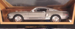 Colección Road Signature Shelby GT-500KR 1968 fundido a presión escala 1/18 plateado - Imagen 1 de 6