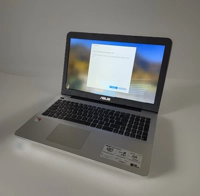 ASUS X555LA 15.6in. (1TB, Intel Core i3 5th Gen., 2.2GHz, 4GB) Notebook/Laptop - - Image 1 of 4