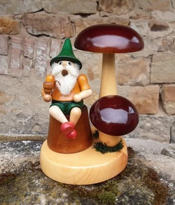 **VINTAGE RÄUCHERMÄNNCHEN*WICHTEL & PILZE*DDR*ERZGEBIRGE*HANDARBEIT*UNBENUTZT** - Bild 1 von 11