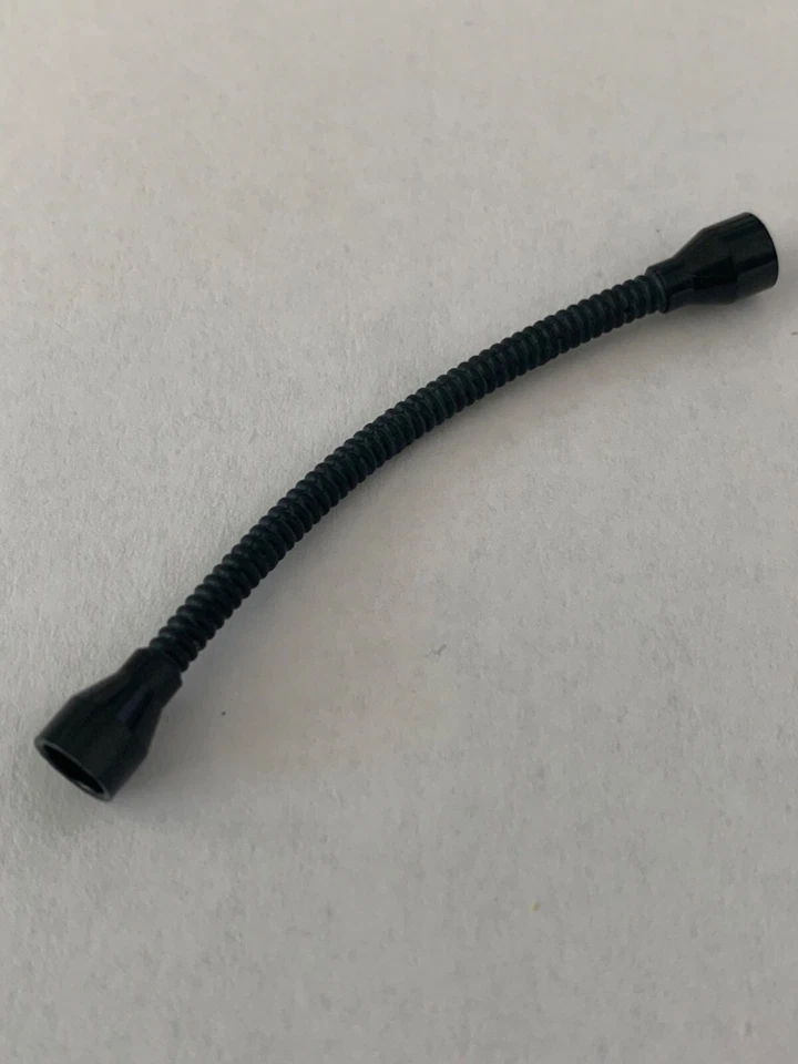 LEGO Part 73590c01a (1pc) Hose, Flexible 8.5L With Tabless Ends - Image 1 of 1