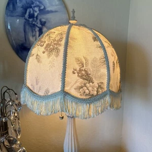 Pantalla de lámpara con flecos estilo campestre francés victoriano vintage *solo sombra* - Imagen 1 de 11