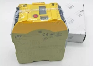 UPS Shipping PILZ 772100 PLC Programmable Safety Relay Module - Picture 1 of 2