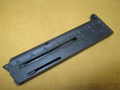 Cargador de pistola semiautomático Cal 22LR de fábrica Chiappa 1911 polímero negro 10 Rd Max Foto 1 de 4