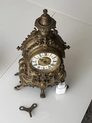 Ancienne Pendule En Bronze Tête de lion Napoléon III - Photo 1/4