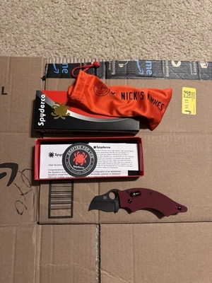 Spyderco Dodo CPM 4v Red G10 St. Nick's Sprint Run - Image 1 of 4