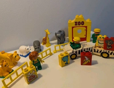 Lego DUPLO: Zoo Feeding Time Hippo Lioness Elephant Giraffe Polar Bear  - Image 1 of 4
